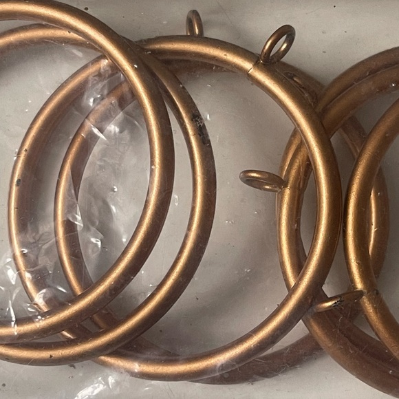 Classic Home 2” dia. Metal Curtain Rings w/ Eyelets - Historical Gold - 14 Rings - Picture 5 of 5